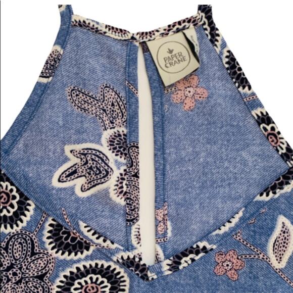Paper Crane Top Blue Floral V-Neck Spaghetti Strap Top Size Small - Picture 8 of 11